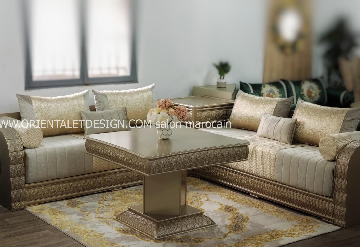 Tissu salon marocain Brocart Matelassé Doré - Élégance Royale et Raffinement