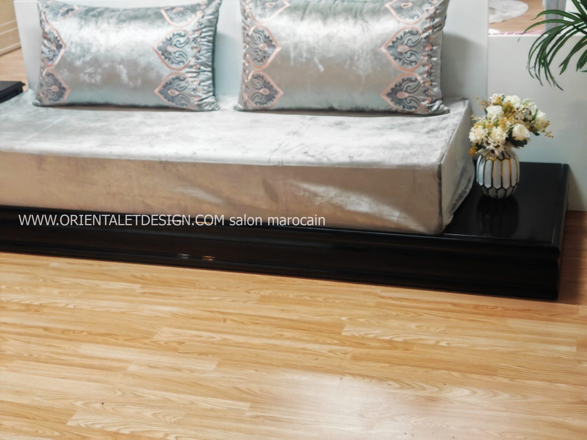 salon marocain Tissu Velours Gris Clair - Élégance et Raffinement – Image 3