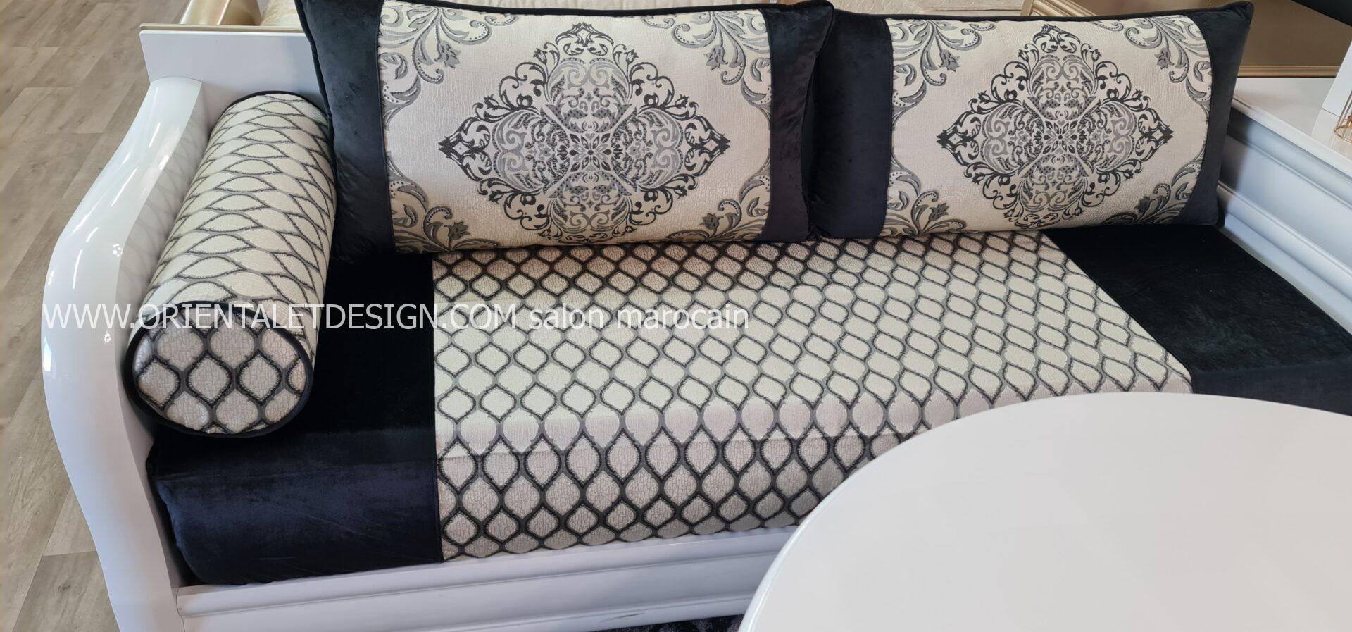 Tissu Brocart Noir et Blanc - Élégance et Raffinement – Image 4