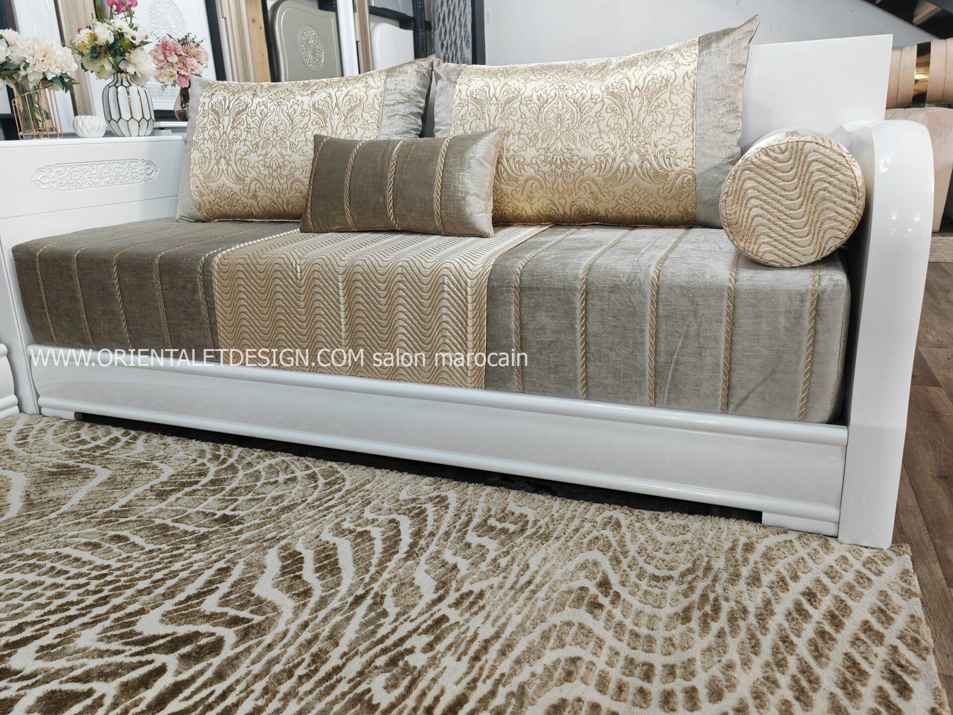 Tissu salon marocain Brocart Matelassé Doré - Élégance Royale et Raffinement – Image 2