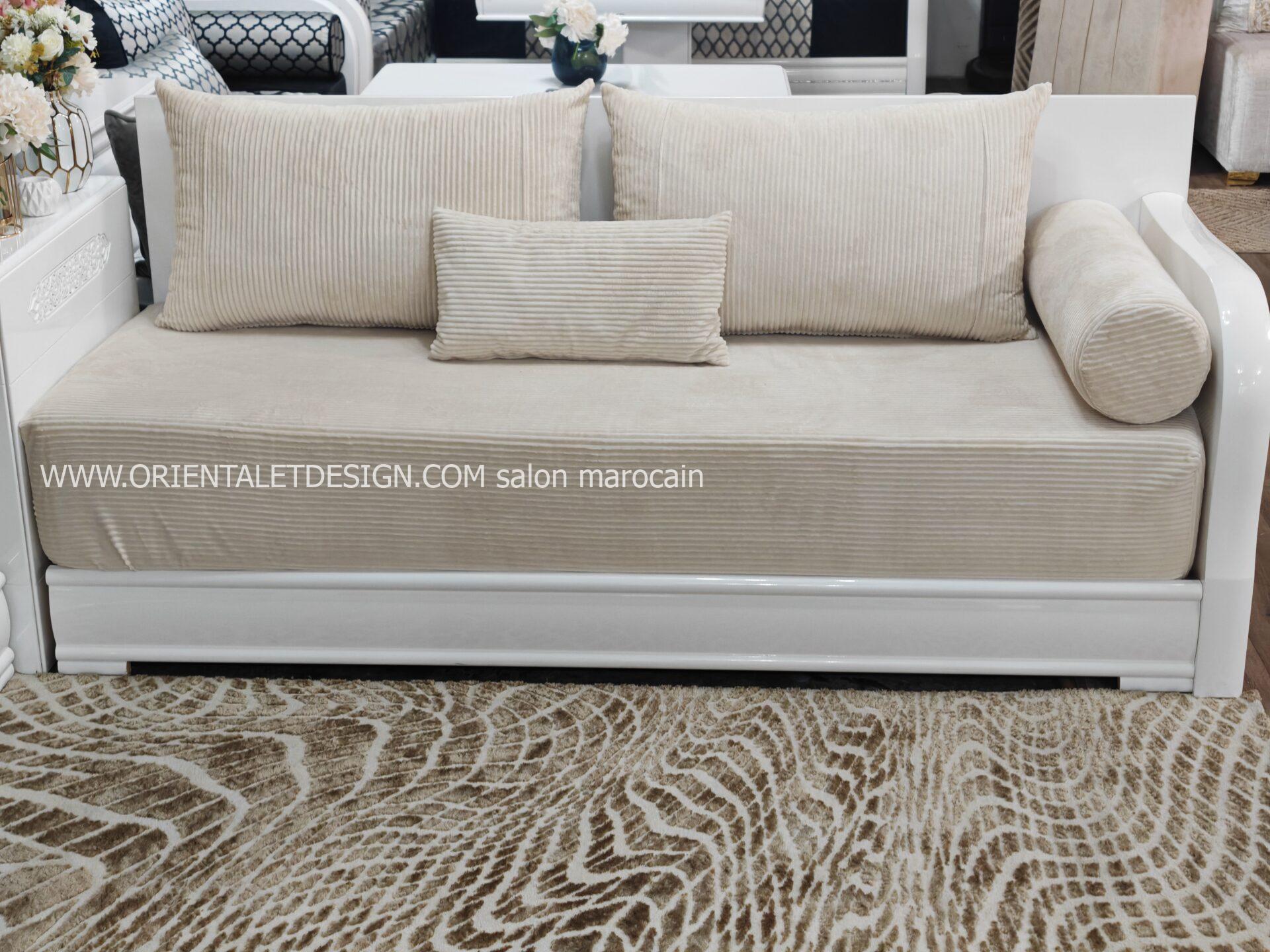 Tissu salon marocain Beige Velours Côtelé - Élégance Naturelle et Confort – Image 3