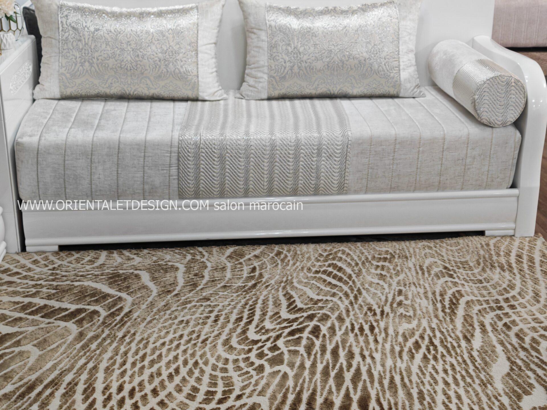 Tissu salon marocain Brocart Matelassé Argenté - Élégance Luxe et Raffinement – Image 5