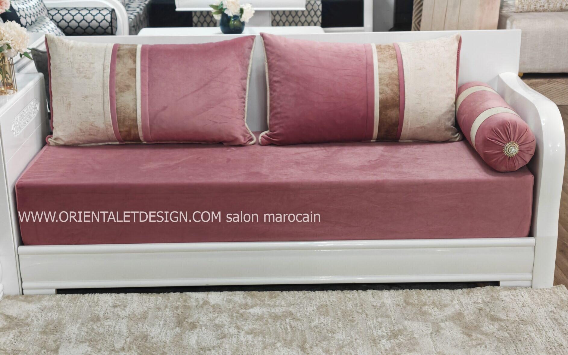 Tissu salon marocain Rose Velouté - Élégance Douce et Moderne – Image 2